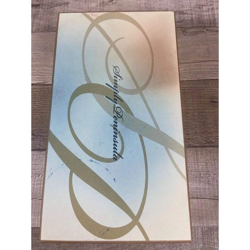 Peninsula Hotel Spa Candle Set Luxury Exotic Fragrance Relaxation CD Gift Box